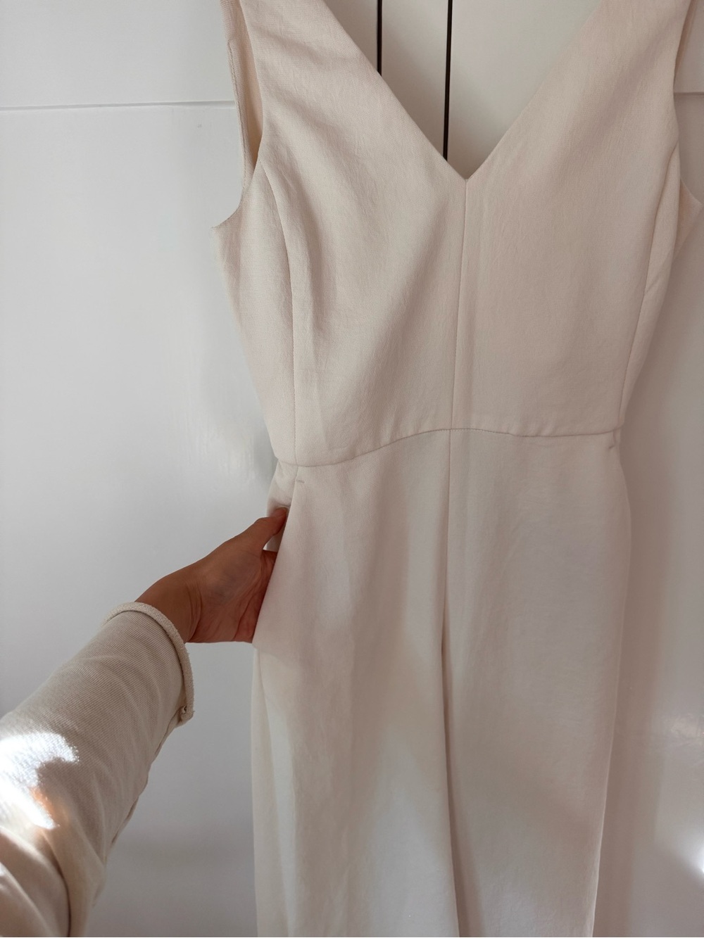 Wilfred Ecoulement V-Neck Jumpsuit - Ivory - Picture 8 of 9